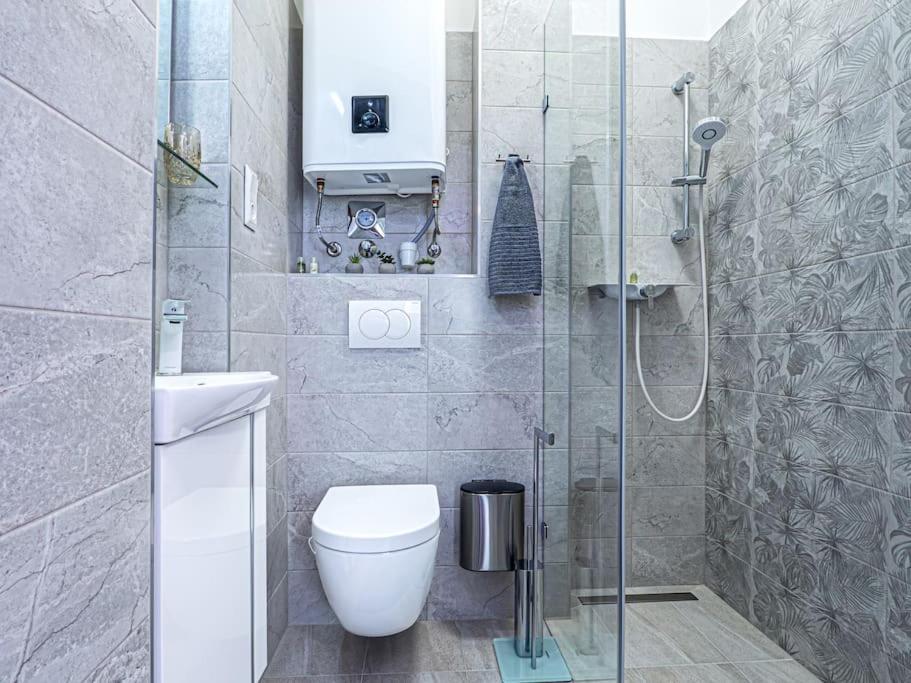 Апартаменты Vidra-Lak With Private Parking Будапешт Экстерьер фото