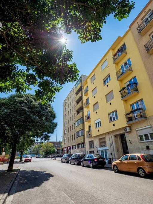 Апартаменты Vidra-Lak With Private Parking Будапешт Экстерьер фото